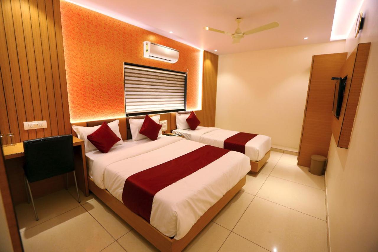 Hotel Hindustan Residency Thane Eksteriør billede