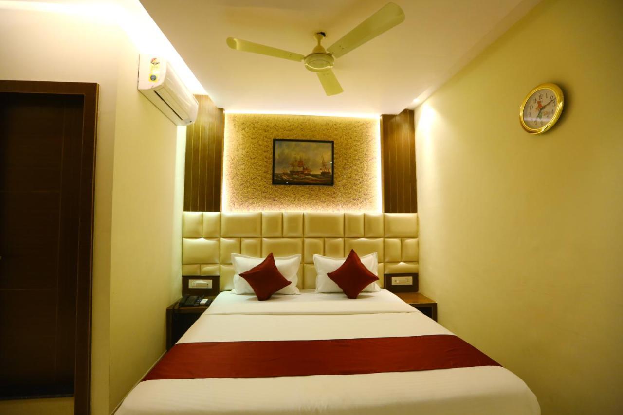 Hotel Hindustan Residency Thane Eksteriør billede